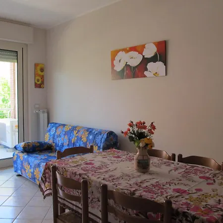 Zefiro דירה